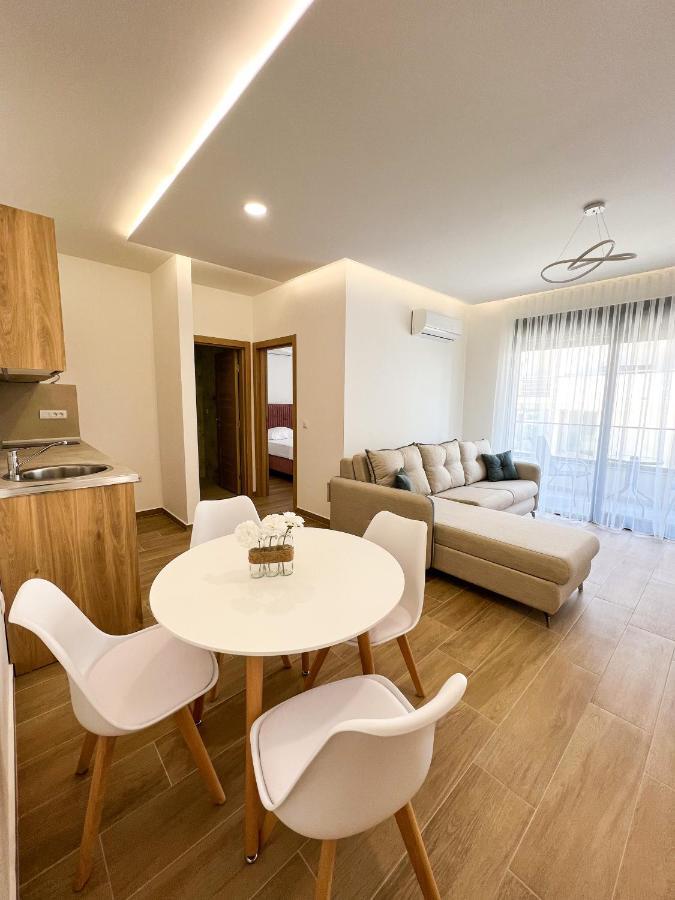 Square Residence ウルツィニ エクステリア 写真