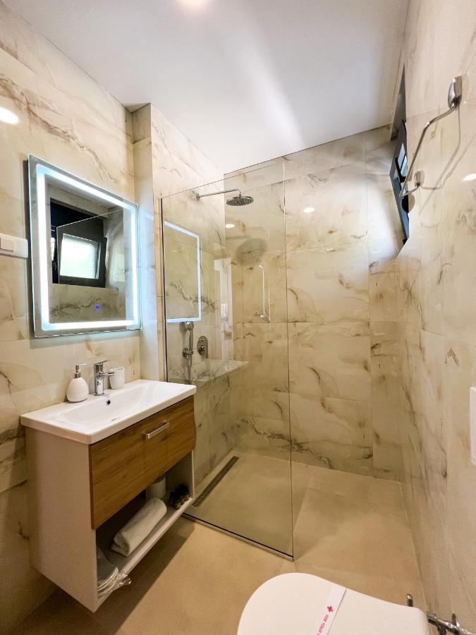 Square Residence ウルツィニ エクステリア 写真