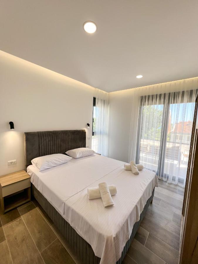 Square Residence ウルツィニ エクステリア 写真