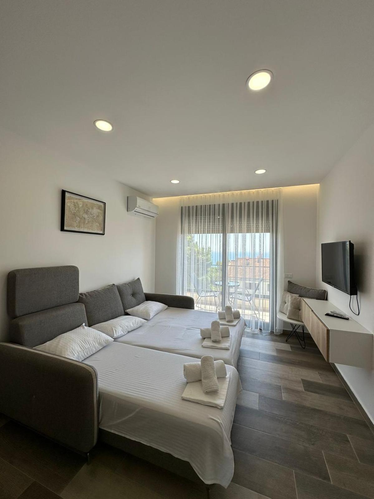 Square Residence ウルツィニ エクステリア 写真