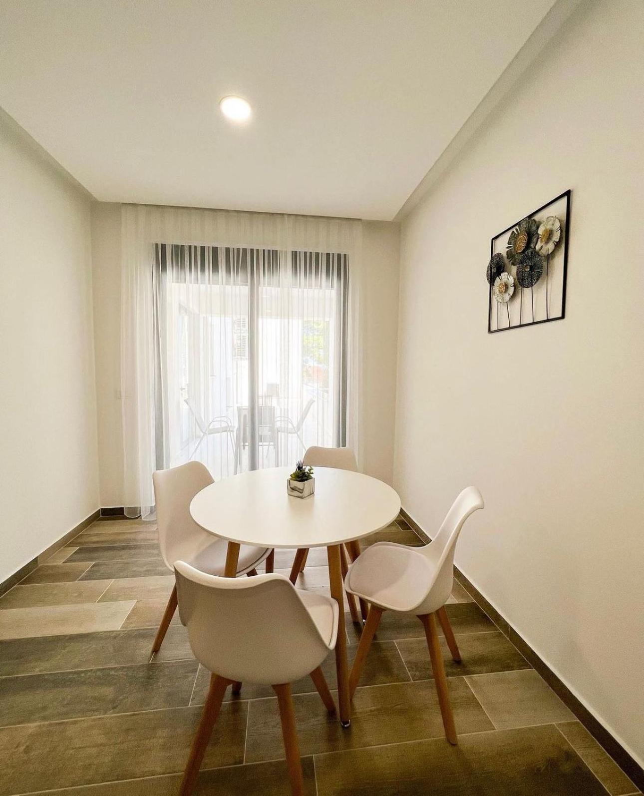 Square Residence ウルツィニ エクステリア 写真